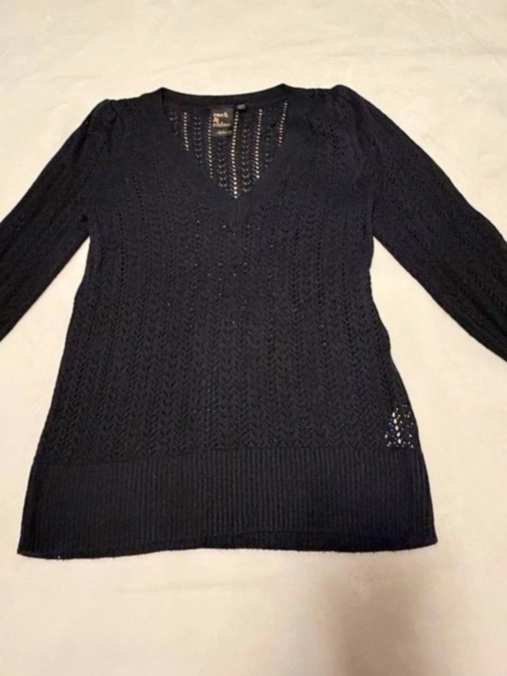 Reitmans Rock & Shine Black V-Neck Sweater Size XS.
